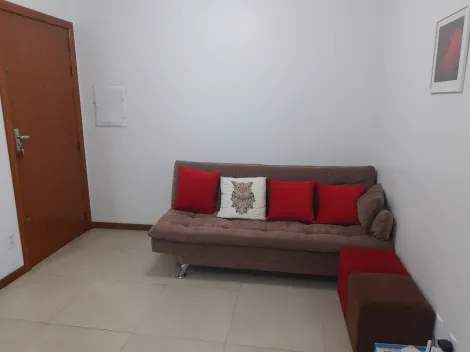 Ótimo apartamento com 2 dormitórios e 1 vaga, reformado e próximo ao Centro!