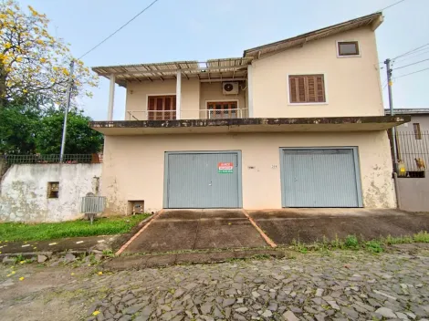 Excelente Casa Residencial com 2 dormitórios, fica no bairro Santo André em São Leopoldo!