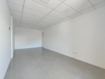 Excelente Sala Comercial com 30 m² no bairro Fião em São Leopoldo, venha conferir.