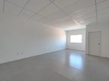 Excelente Sala Comercial com 38 m² no bairro Fião em São Leopoldo, venha conferir.