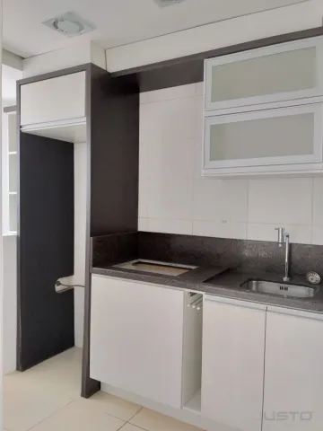 Apartamento para locação e venda, com 2 dormitórios, fica no Bairro Pinheiro em São Leopoldo!