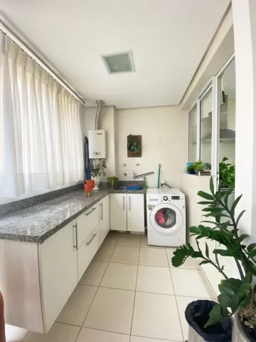 Apartamento com 3 dormitórios à venda no bairro Morro do Espelho em São Leopoldo