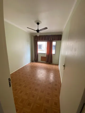 Apartamento excelente localização no centro de  São Leopoldo condomínio seguro  dois dormitórios peças  amplas.