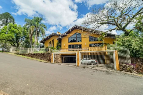 Magnífica Residencia de 6 dormitórios de alto padrão no bairro Freitas, zona nobre de Sapucaia do Sul