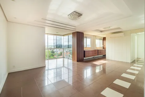 Apartamento amplo com uma linda vista para a natureza localizado no bairro Morro do Espelho