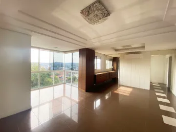 Apartamento amplo com uma linda vista para a natureza localizado no bairro Morro do Espelho