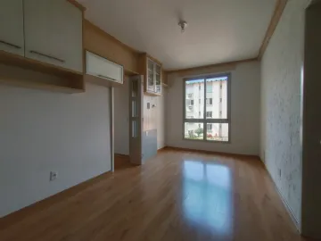 Apartamento semi mobiliado, 3 quartos, no Bairro Cristo Rei em So Leopoldo.