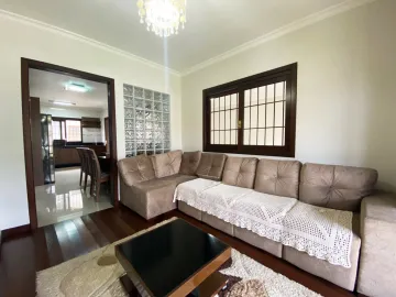 Casa residencial bem conservada à venda em Sapucaia do Sul