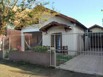 Casa à venda, no bairro Cristo Rei, em São Leopoldo