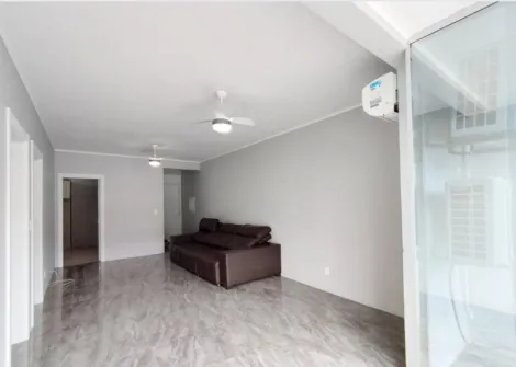 Lindo apartamento para alugar no Centro de São Leopoldo, com 2 dormitórios!