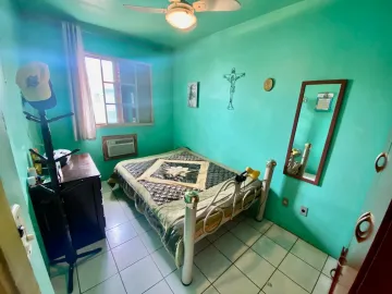 Casa com 2 quartos à venda em condomínio fechado