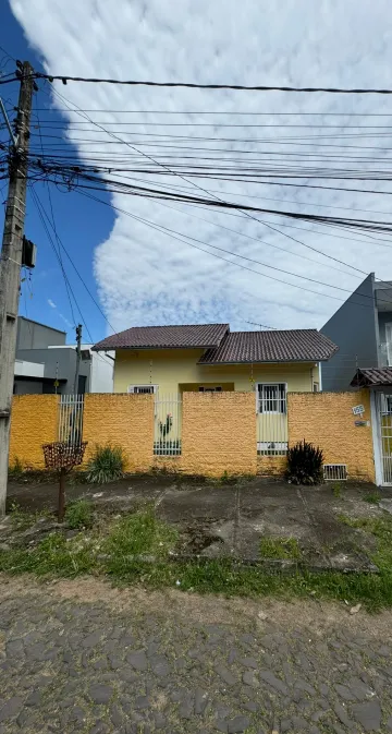 Casa residencial 3 quartos, pátio grande no Bairro: Santo Andre