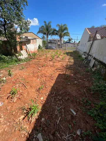 Terreno plano de 275m², cercado, numa rua tranquila, próxima a Avenida João Correa