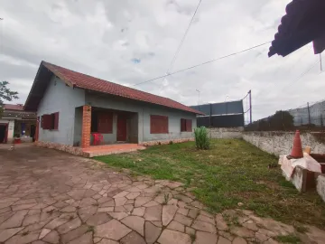 Casa de alvenaria em ótima localização, ótimo para comercio em avenida muito movimentada em São Leopoldo.