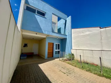 Casa residencial com 3 dormitórios amplos à venda no bairro Rio Branco em São Leopoldo