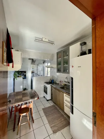 Apartamento com 3 dormitórios e box no centro de São Leopoldo