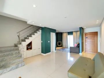 Casa residencial para alugar ou comprar no bairro Santo André em São Leopoldo!